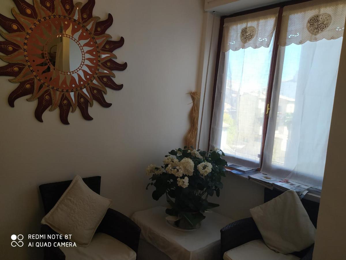 Bab San Feliciano Camere Фолиньо Екстериор снимка